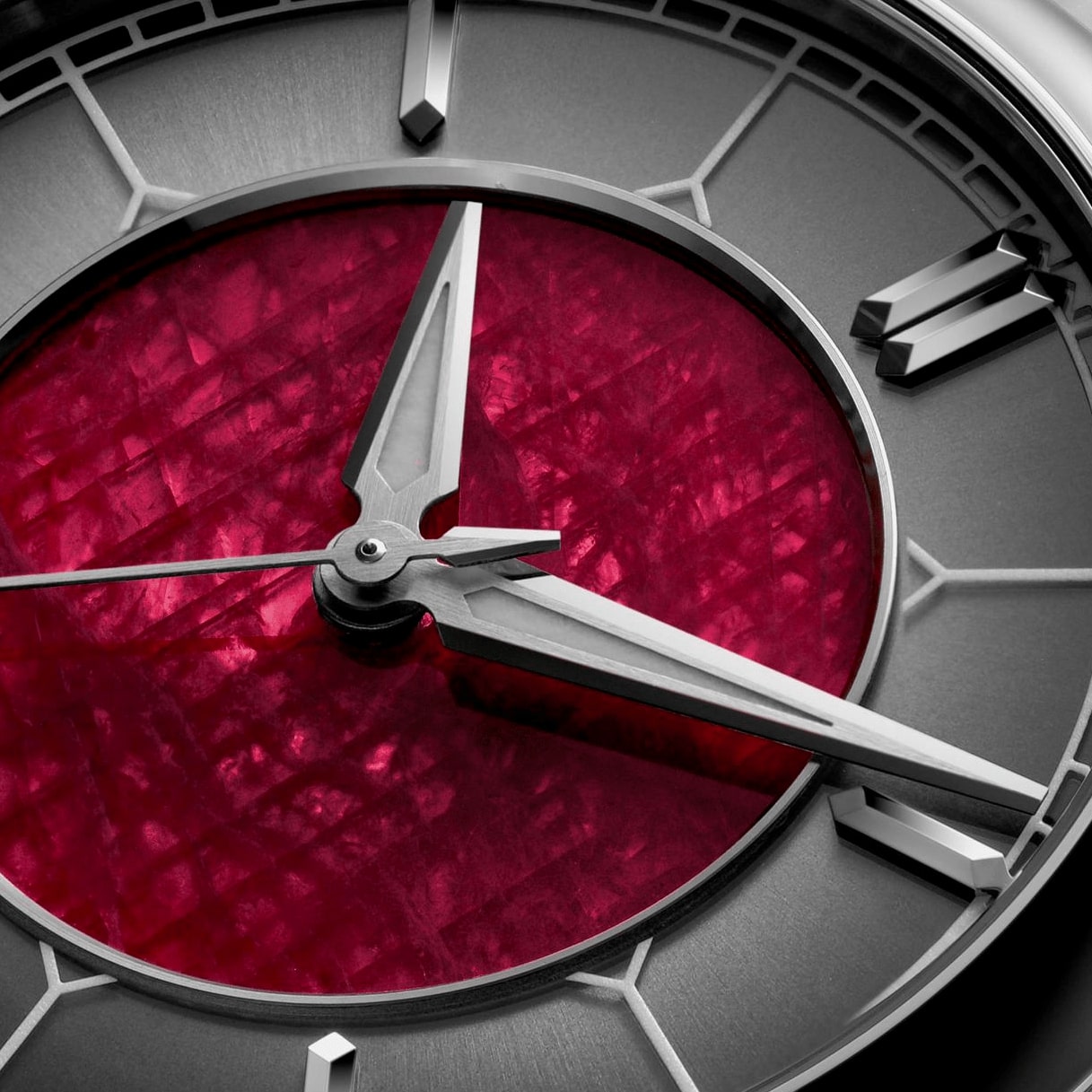 SB04-E RUBY PLATINUM