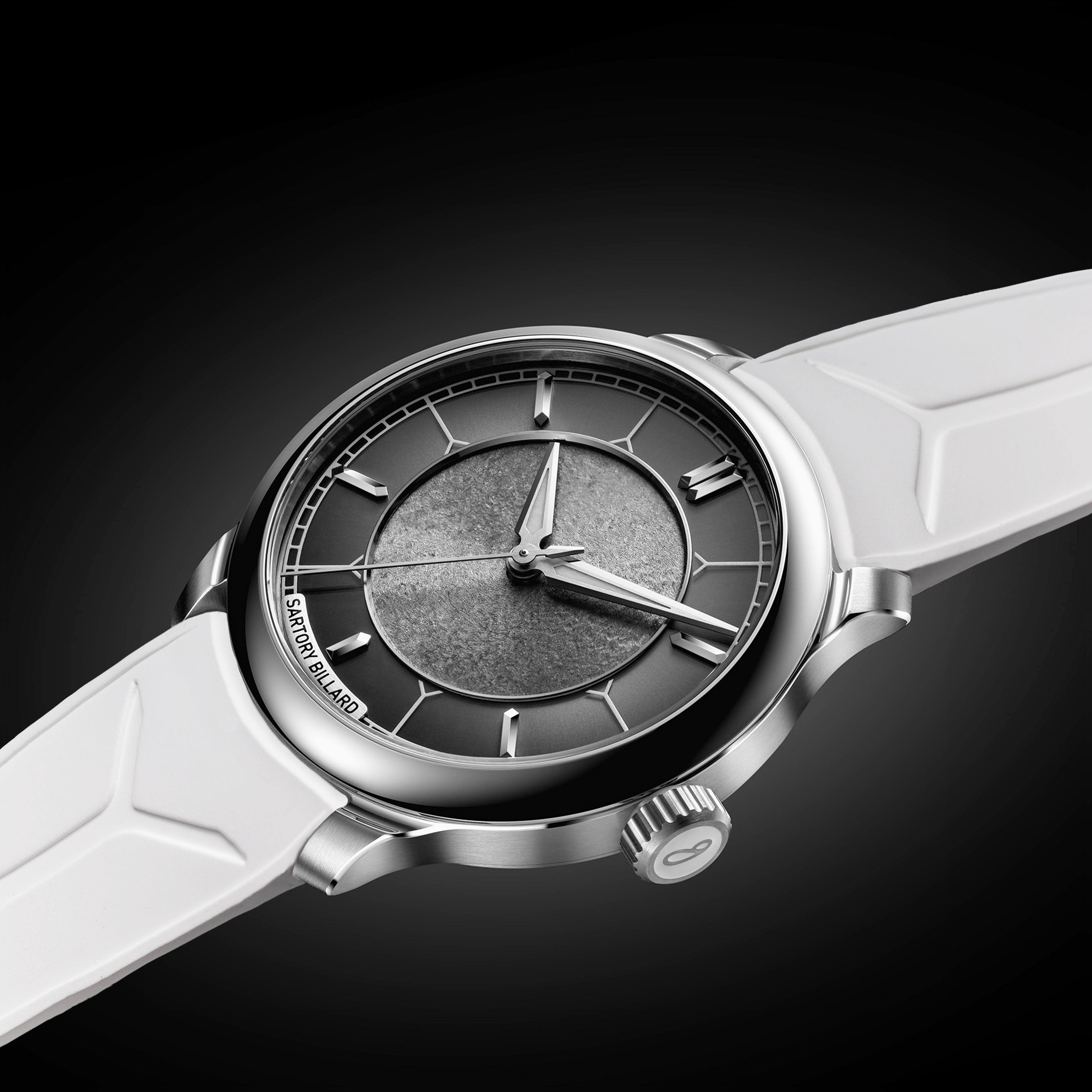 SB04-E TANTALUM HAND-GRAVED