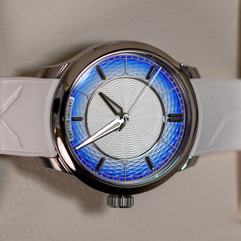 SB04-E EXQUISITE BLUE GUILLOCHÉ