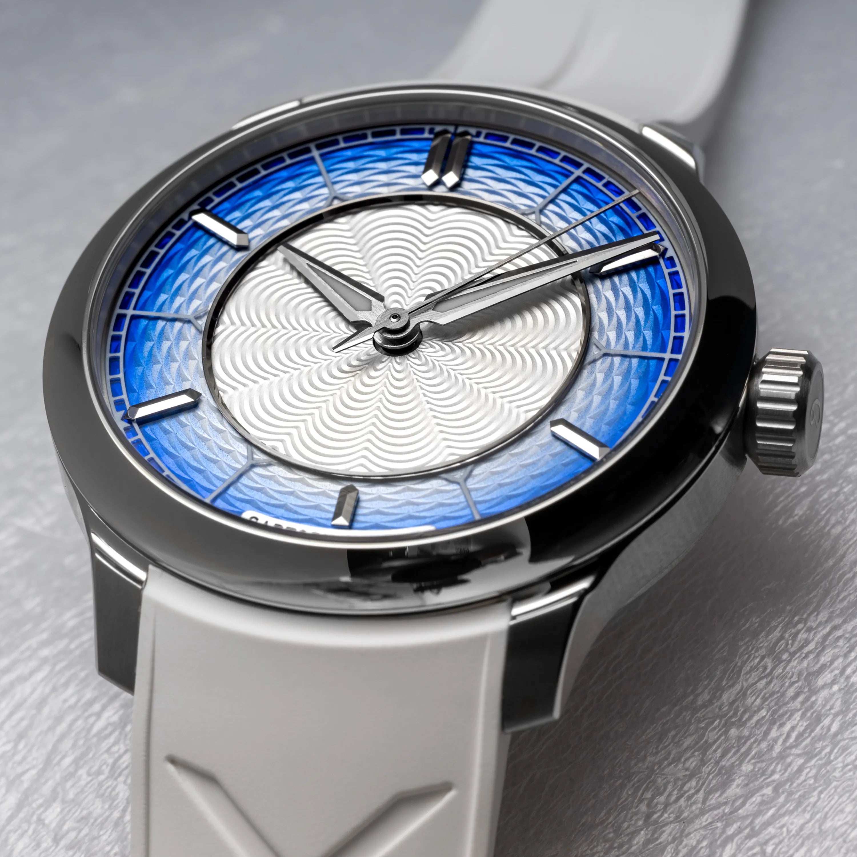 SB04-E EXQUISITE BLUE GUILLOCHÉ