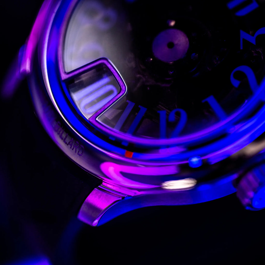 SB10 JUMPING HOUR – BLACK SAPPHIRE