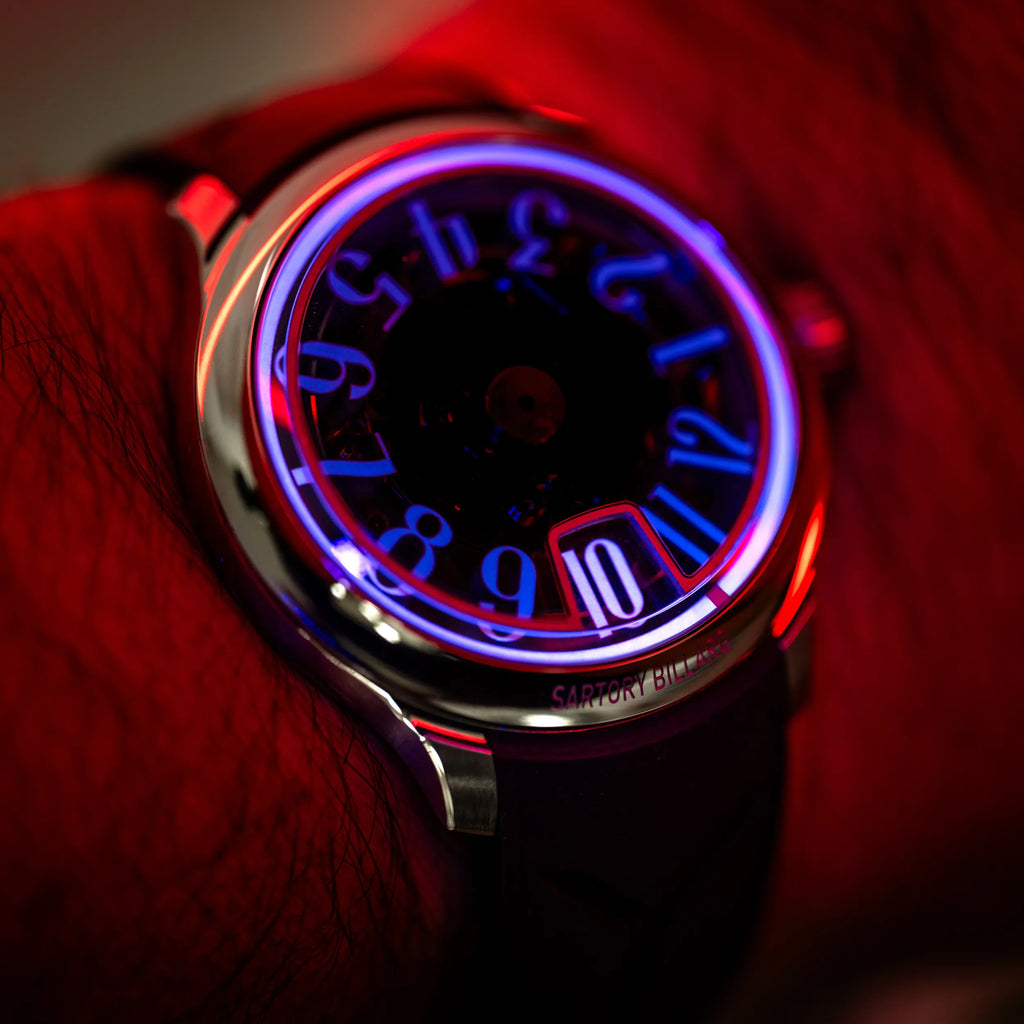 SB10 JUMPING HOUR – BLACK SAPPHIRE