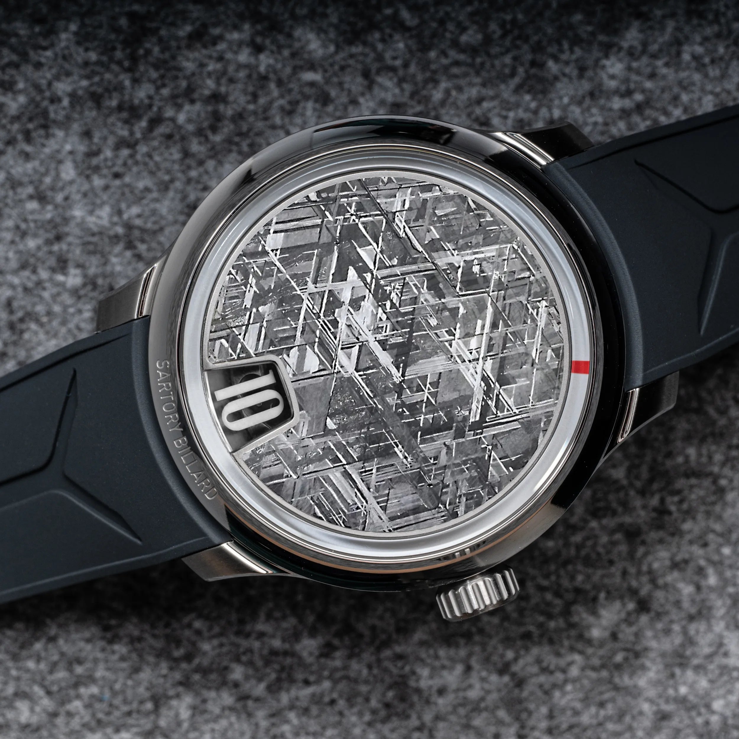 SB10 HEURE SAUTANTE - METEORITE