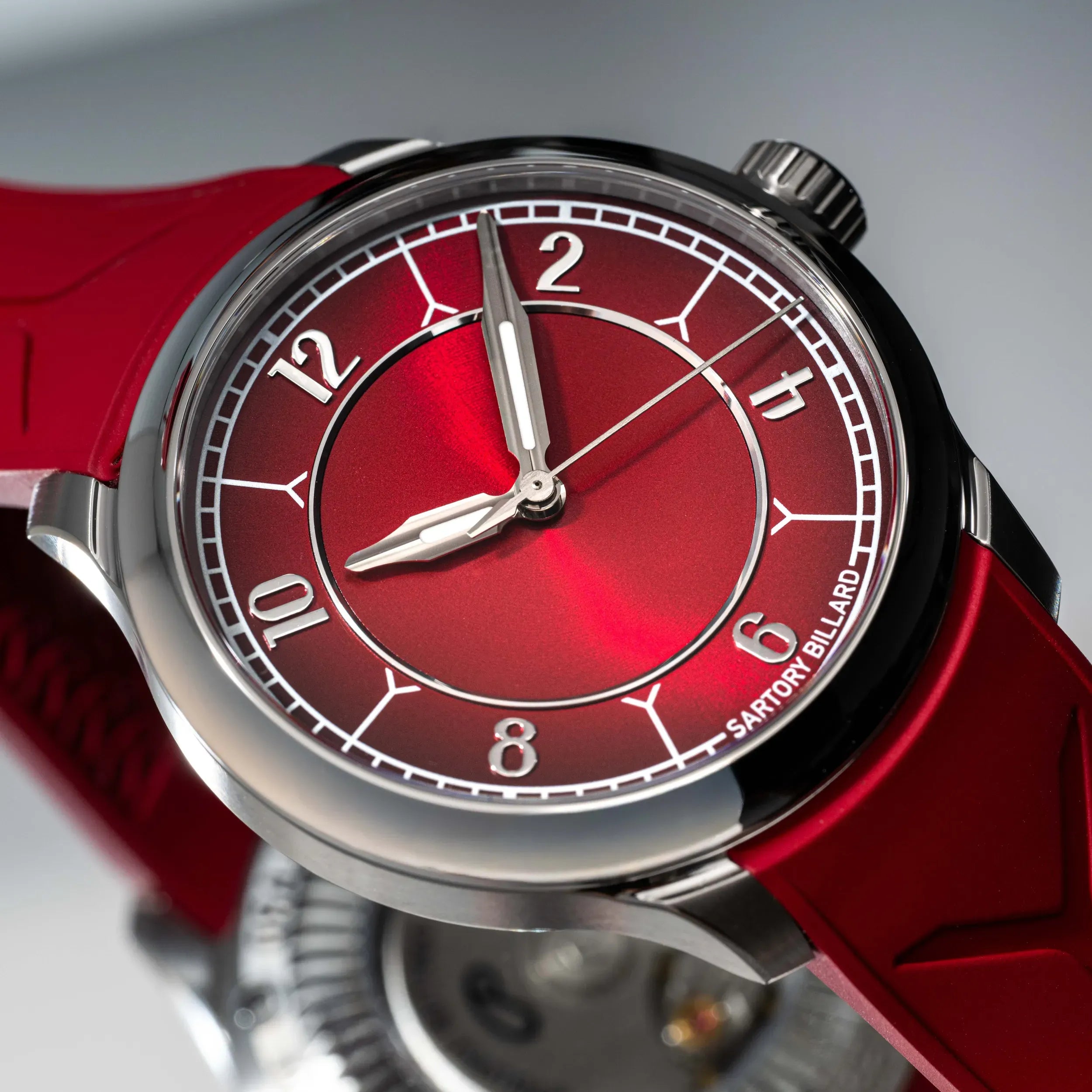 SB04-E NUANCES - RED