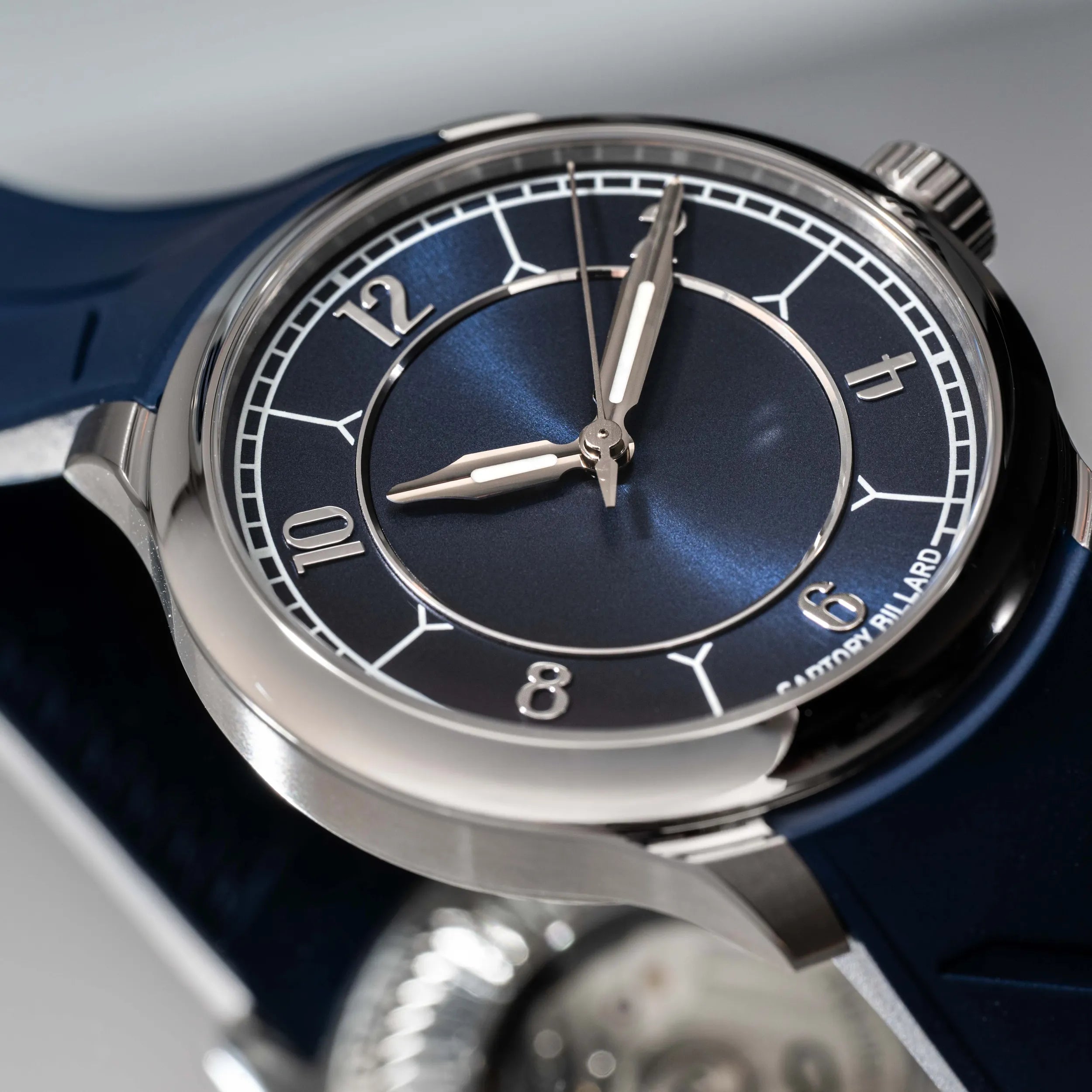 SB04-E NUANCES - NAVY BLUE