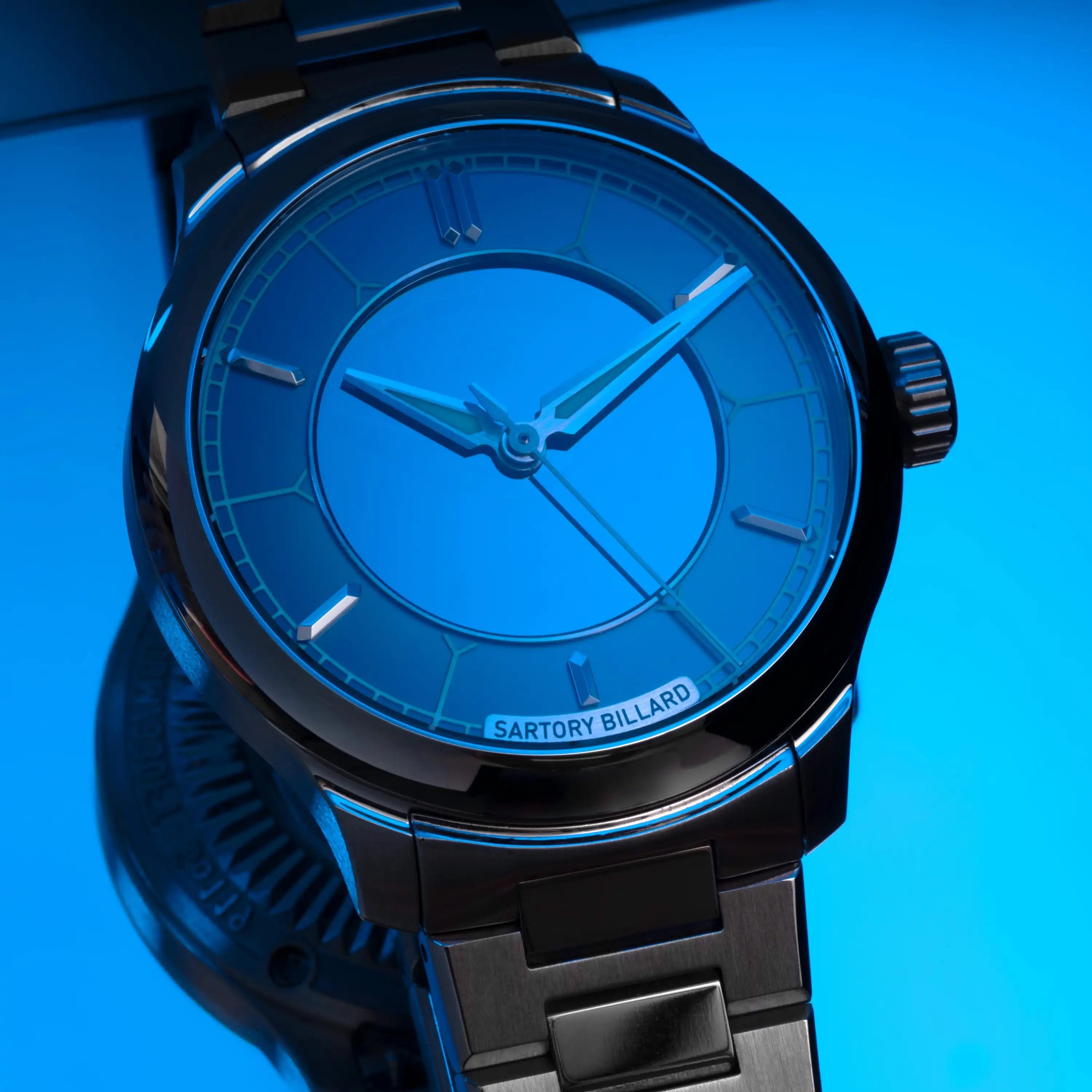 SB04-E GHOST SILICON