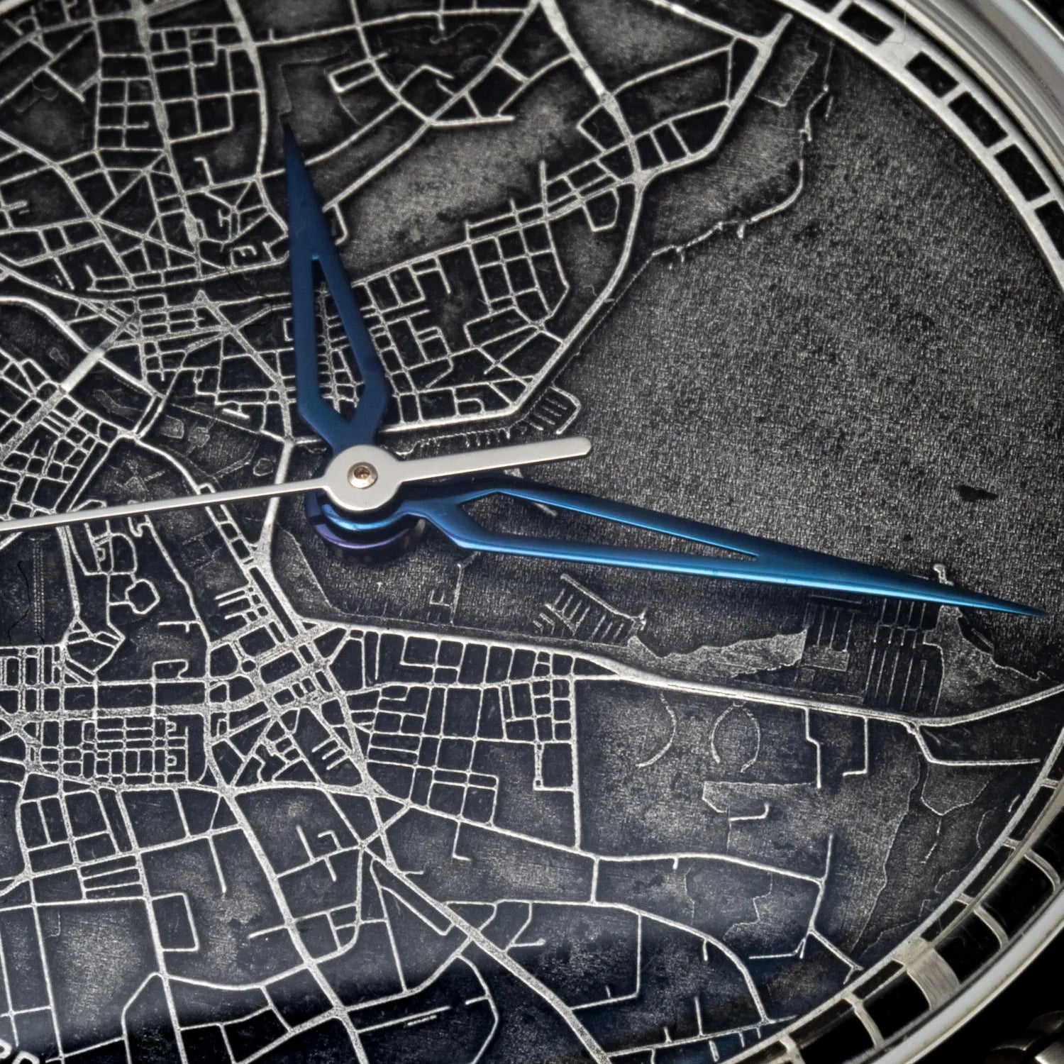 SB04/S CARTOGRAPHY WATCHMAKERS UNITED