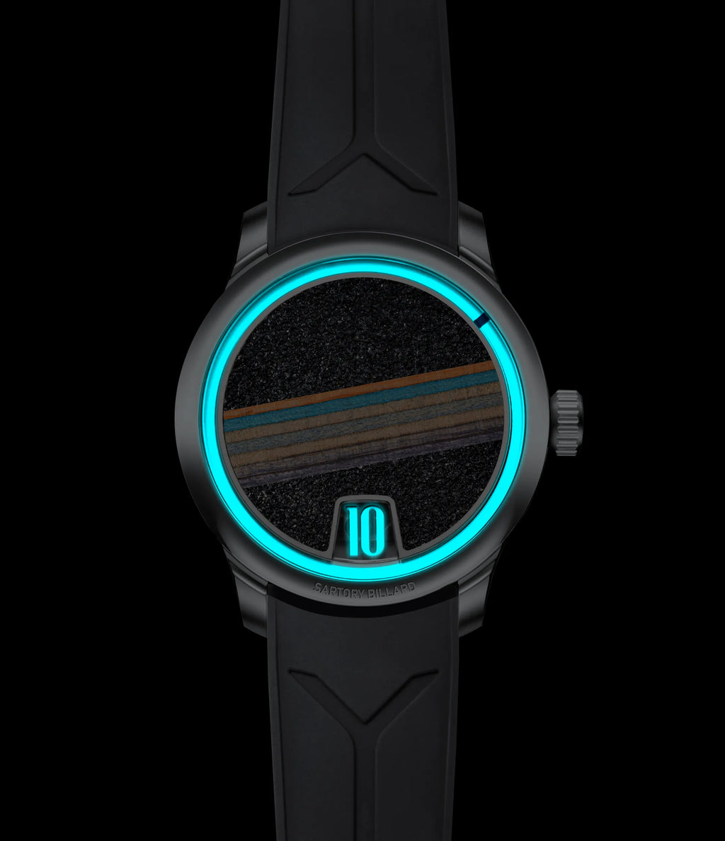 SB10 JUMPING HOUR 50–50 Grind