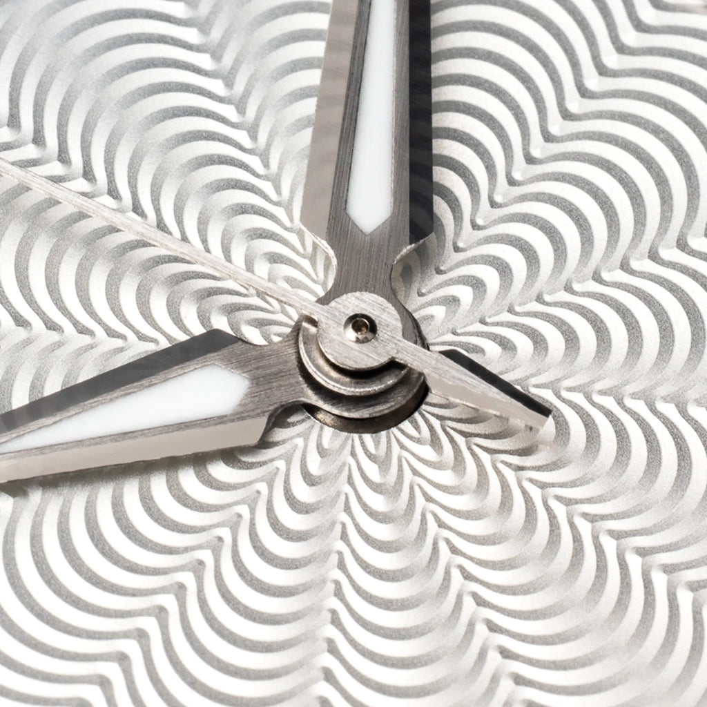 SB04-E EXQUISITE BLUE GUILLOCHÉ