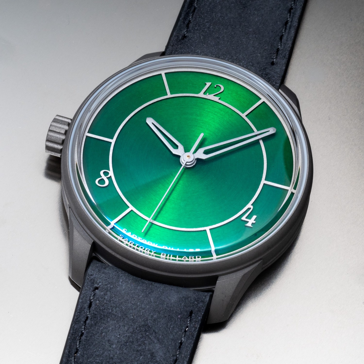 SB04 Green circular brushed dial - Bespoke watches